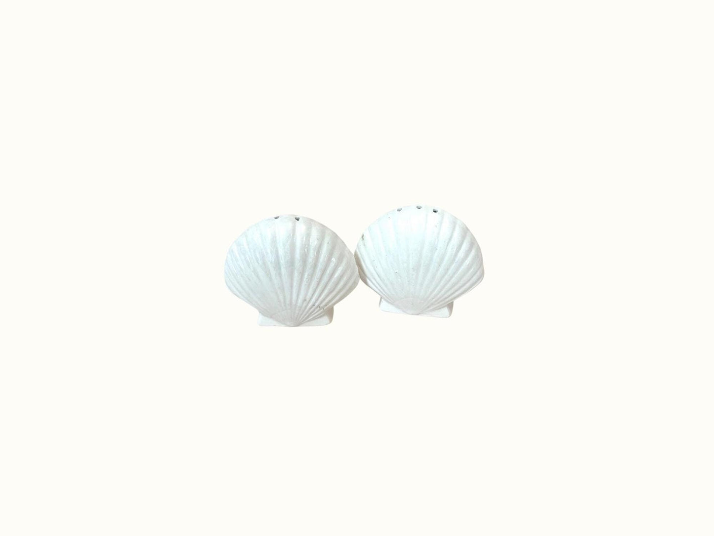 Vintage Ceramic Scallop Shell Salt and Pepper Shakers